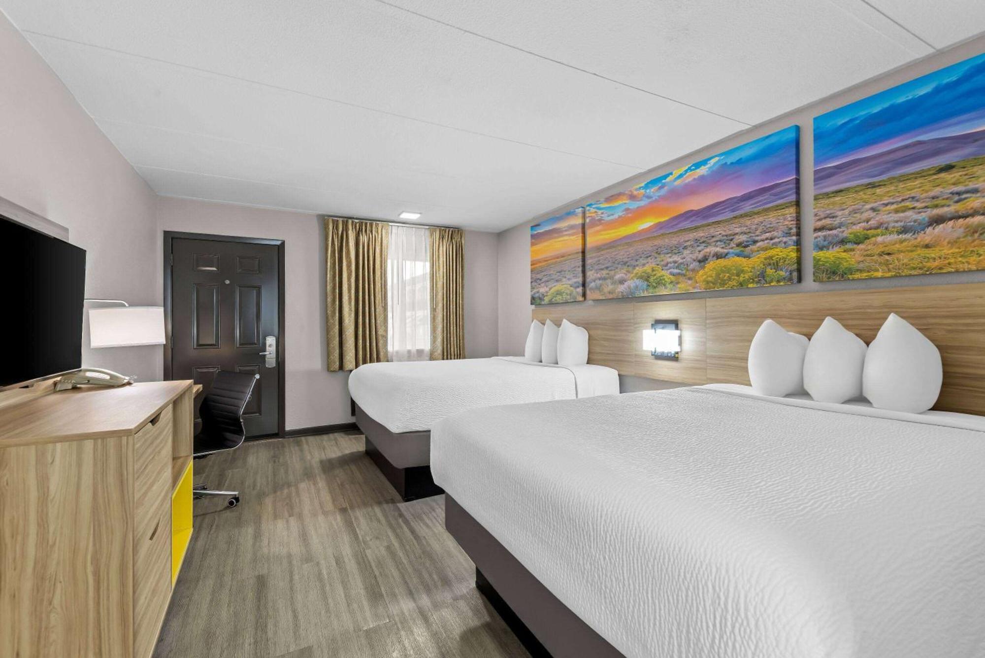 Days Inn By Wyndham Гейнсвилл Экстерьер фото
